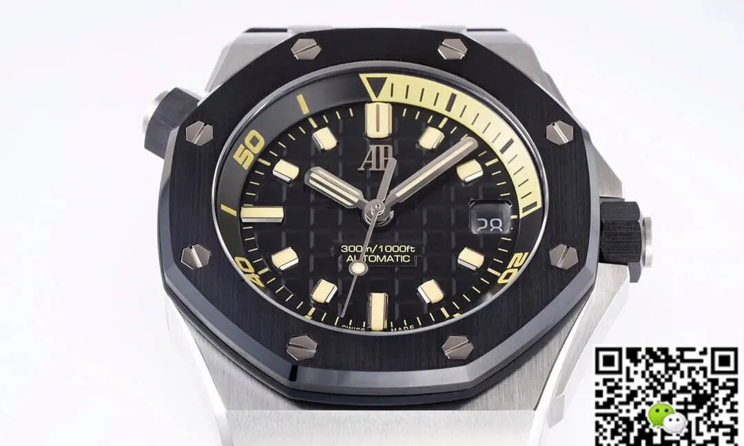 Audemars Piguet Royal Oak Offshore 15720CN.OO.A002CA.01 ZF Factory 1:1 Best Edition Replica Watch Black Strap